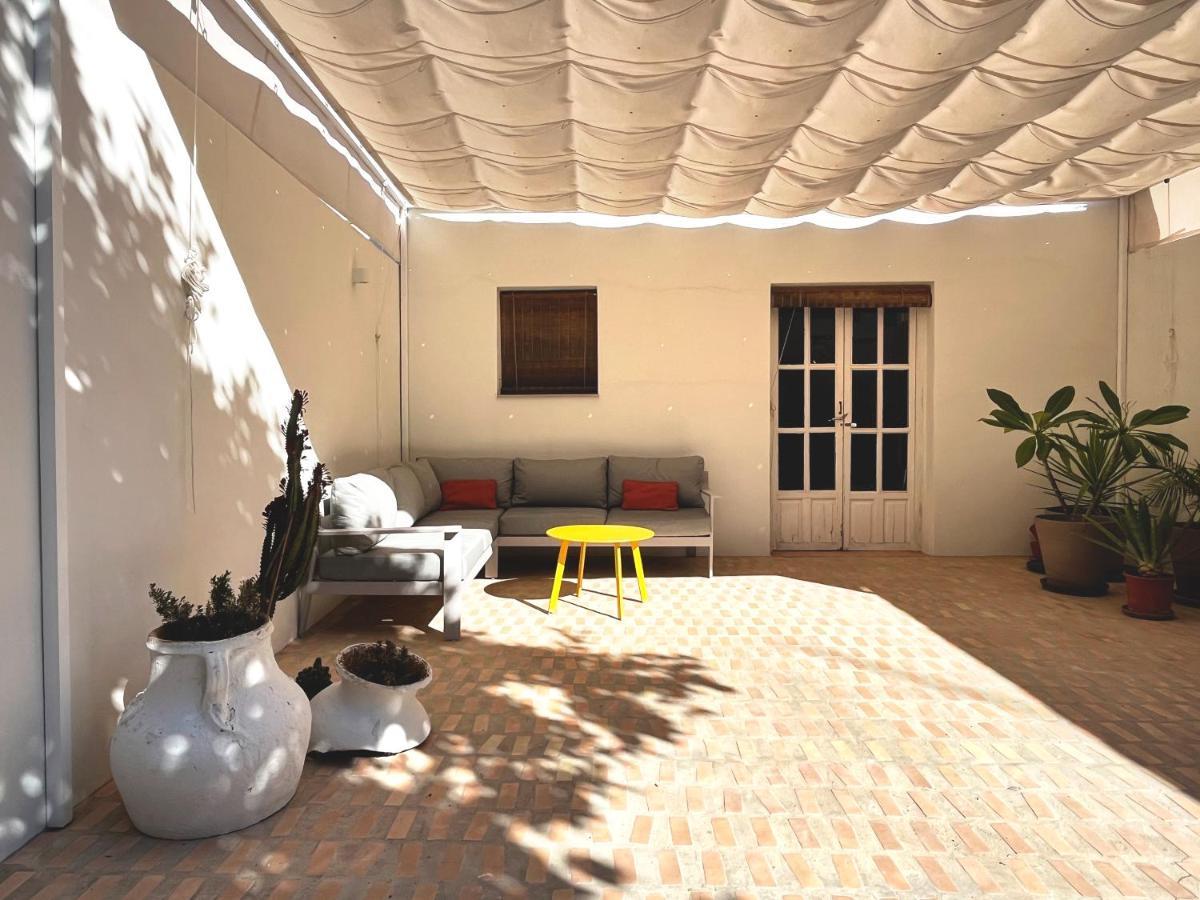 Carrion de Los Cespedes Design & Art, Patio With Orange Tree, Near Seville מראה חיצוני תמונה
